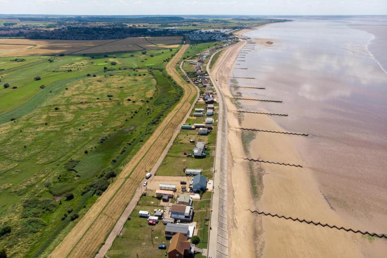 Lovely Caravan Nearby The Beach In Hunstanton, Norfolk Ref 23071C Hotel ภายนอก รูปภาพ
